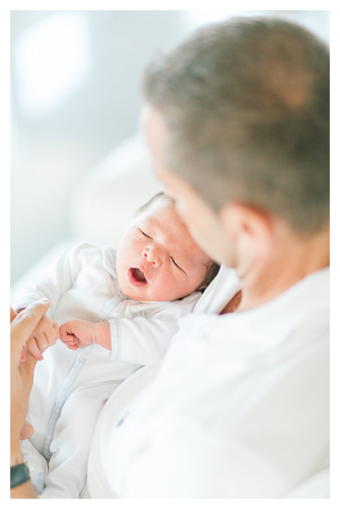 photo d'un bébé après la naissance à Genève