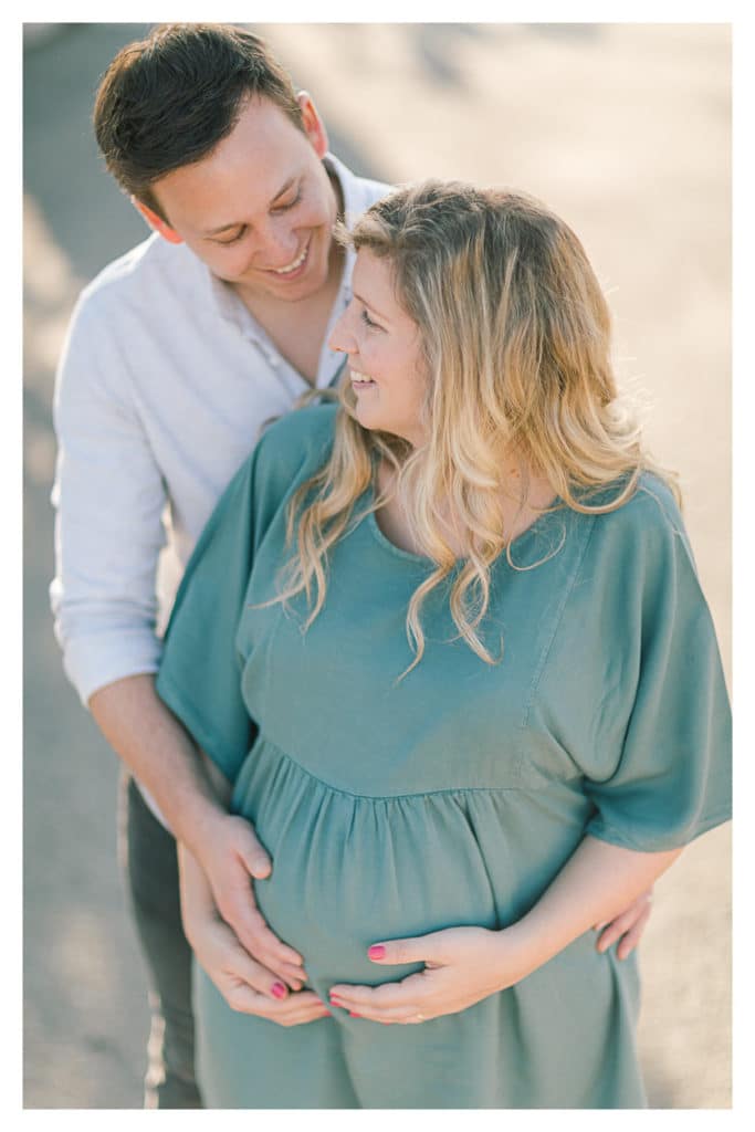 photo de grossesse à Genève en Suisse en couple